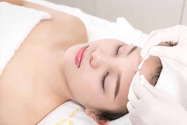 Chăm sóc da mặt tại các Spa