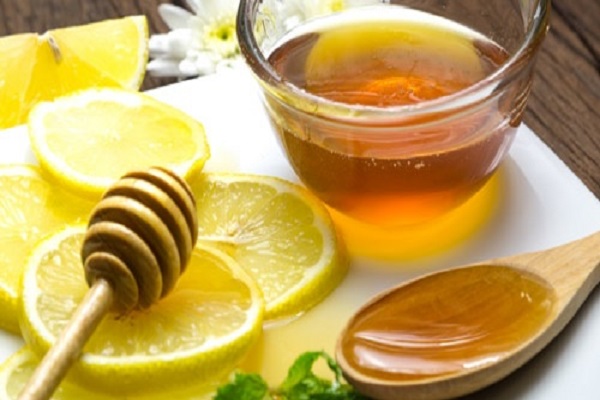 Triệt lông bụng bằng mật ong