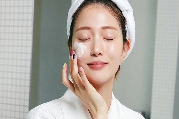 Sử dụng kem chống nắng
