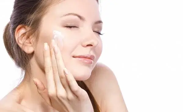 mặt nạ ngủ giúp tiết kiệm thời gian khi làm đẹp