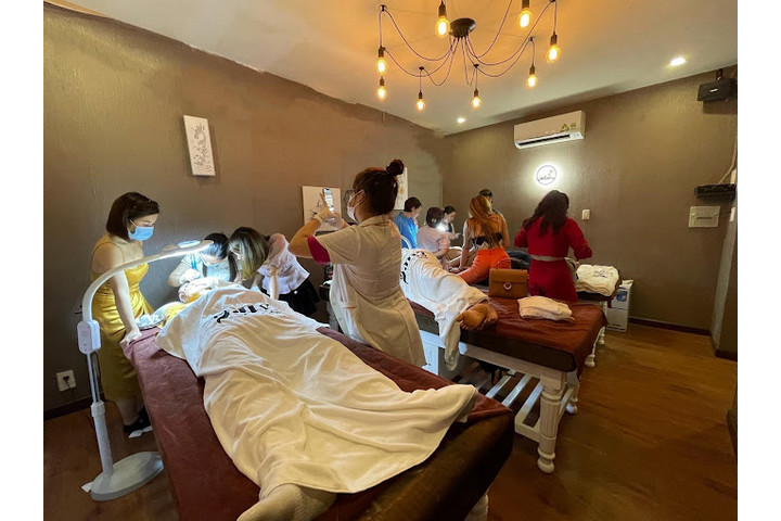 Các phương pháp làm mờ thâm sẹo tại Jivi spa