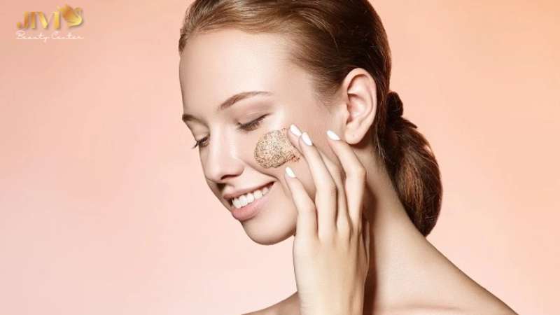 Loại bỏ tế bào chết giúp da sáng khỏe và ngăn ngừa lão hóa sớm