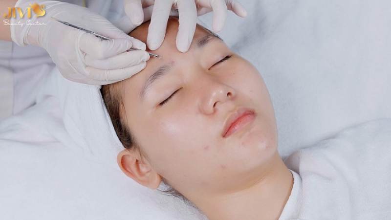 Rủi ro có thể gặp khi đi spa trị mụn