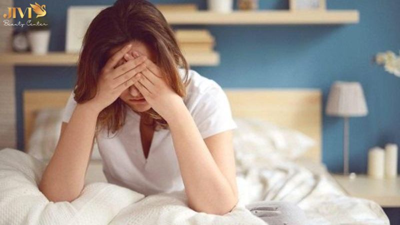 Mụn nội tiết kéo dài có nguy hiểm không?